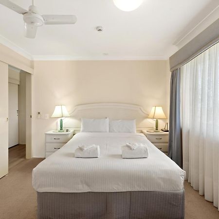 Charlton On The Esplanade Lejlighedshotel Hervey Bay Eksteriør billede