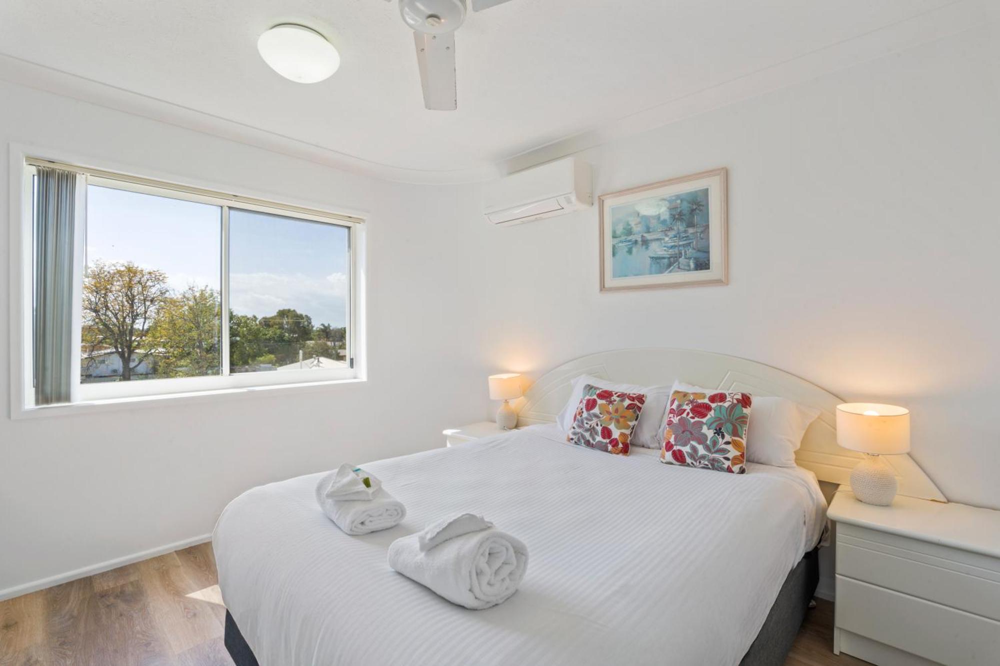 Charlton On The Esplanade Lejlighedshotel Hervey Bay Eksteriør billede
