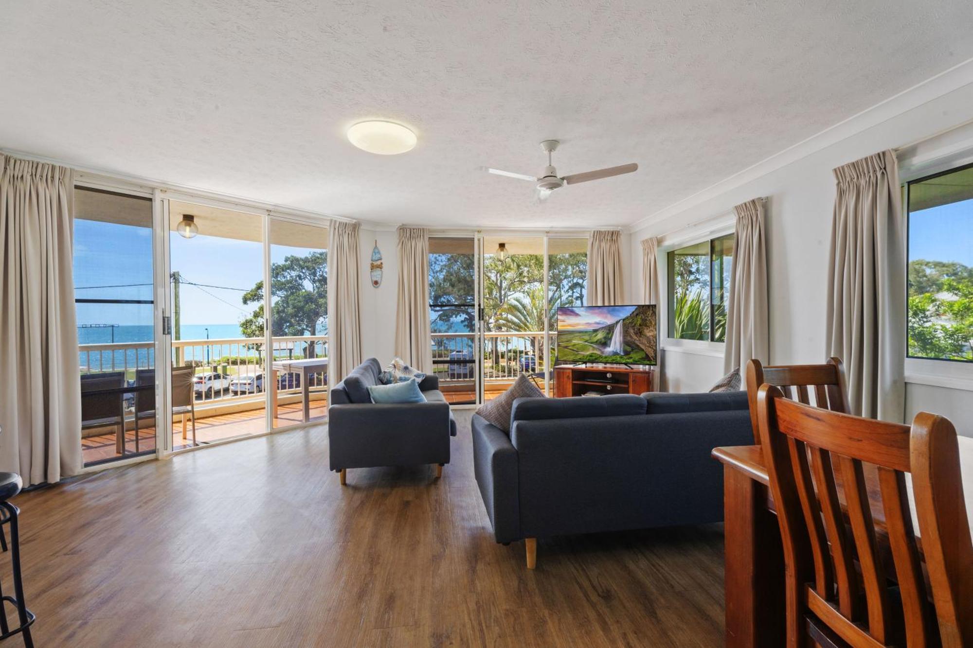 Charlton On The Esplanade Lejlighedshotel Hervey Bay Eksteriør billede