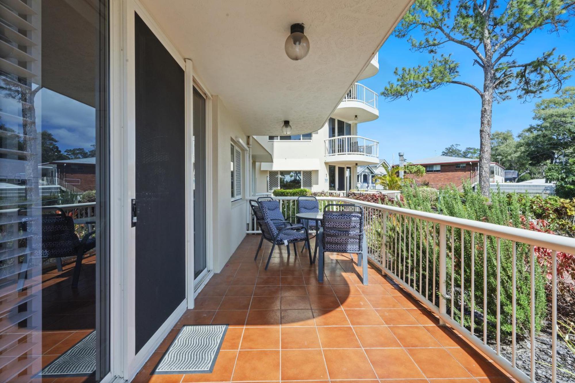 Charlton On The Esplanade Lejlighedshotel Hervey Bay Eksteriør billede