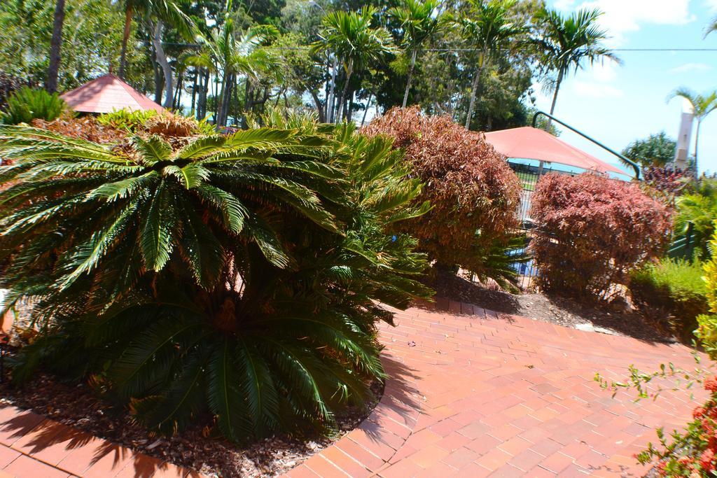 Charlton On The Esplanade Lejlighedshotel Hervey Bay Eksteriør billede