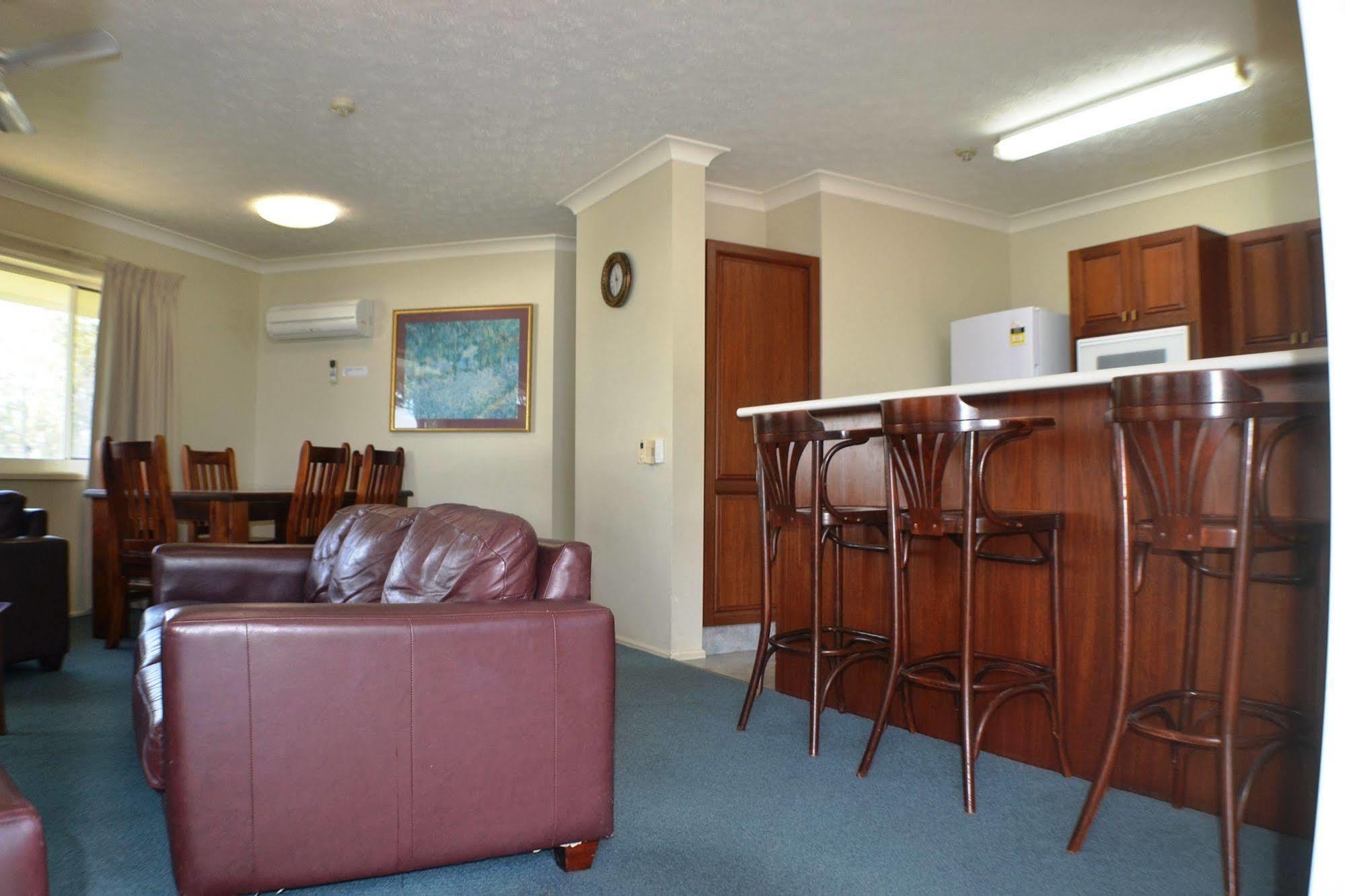 Charlton On The Esplanade Lejlighedshotel Hervey Bay Eksteriør billede
